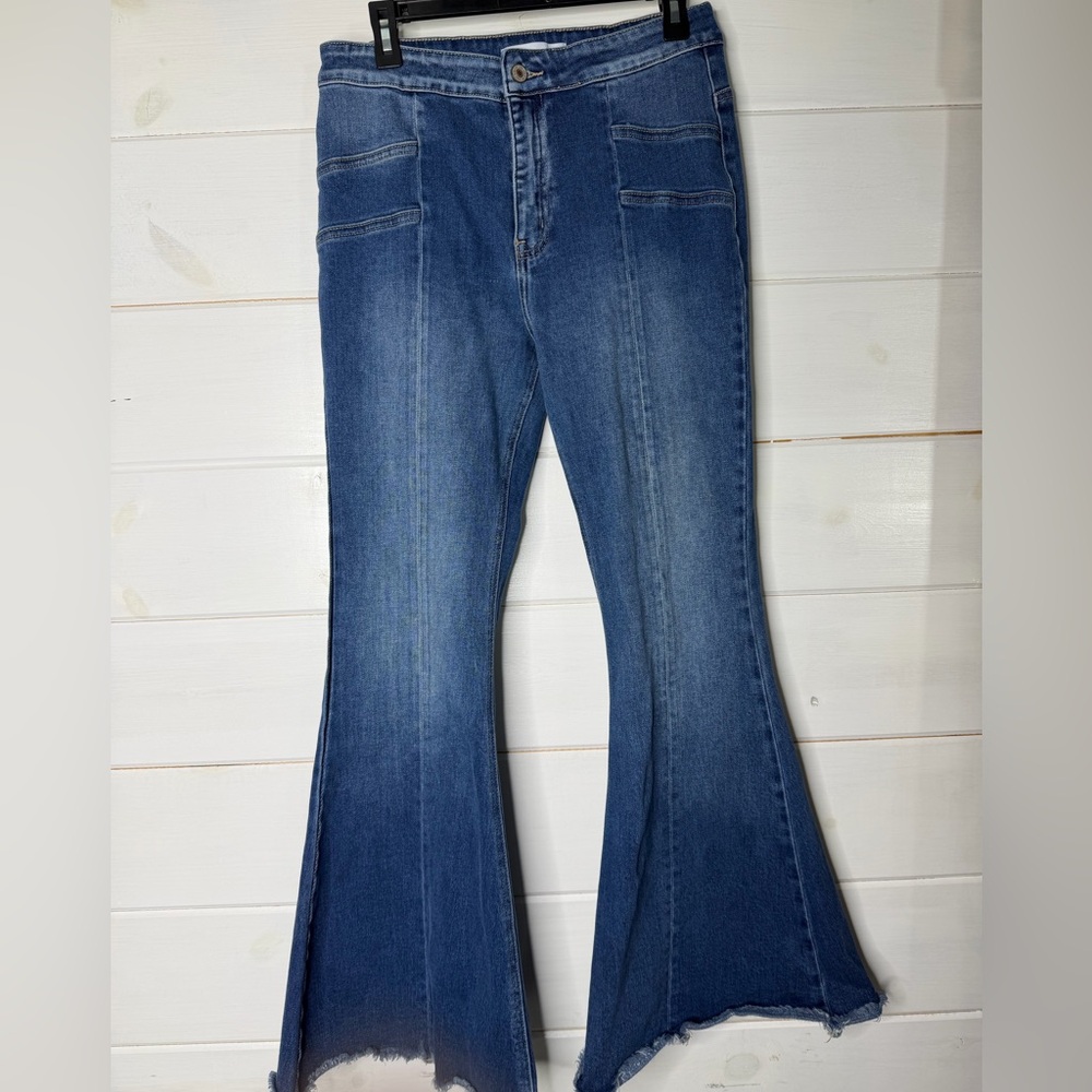 KanCan Dark Blue Flare Jeans Raw Hem High Rise Front Seam Size 30